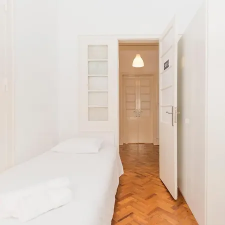 公寓 Houze 7Br Apartment In Lisbon'S Lapa District *